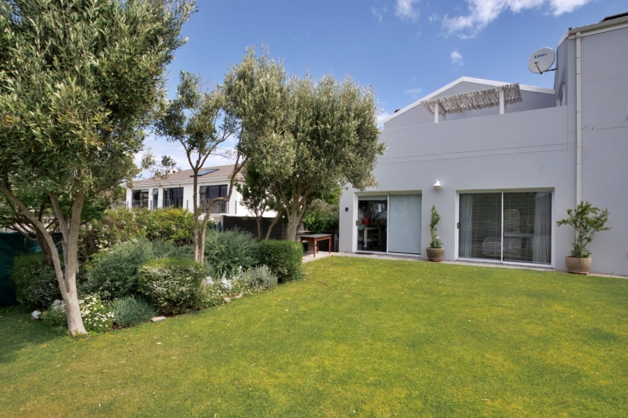 To Let 1 Bedroom Property for Rent in Stilbaai Wes Western Cape